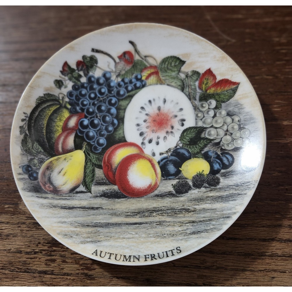 Country Fruits And FLOWERS 1983 PLATES